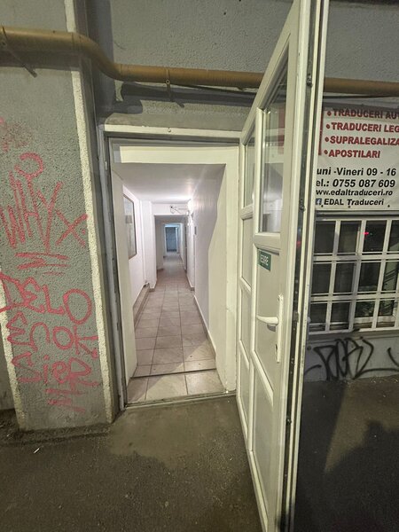 Universitate, Carol,